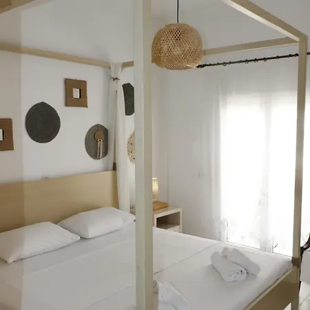 Arco In Pietra Apolakkia